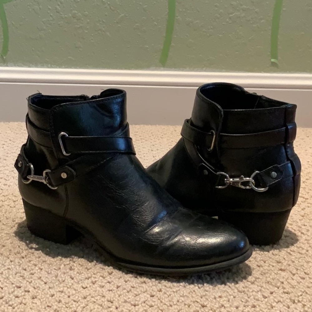 Unpippah booties